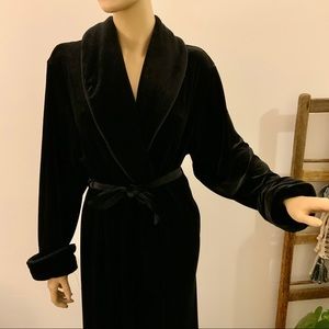 Black Velvet Robe